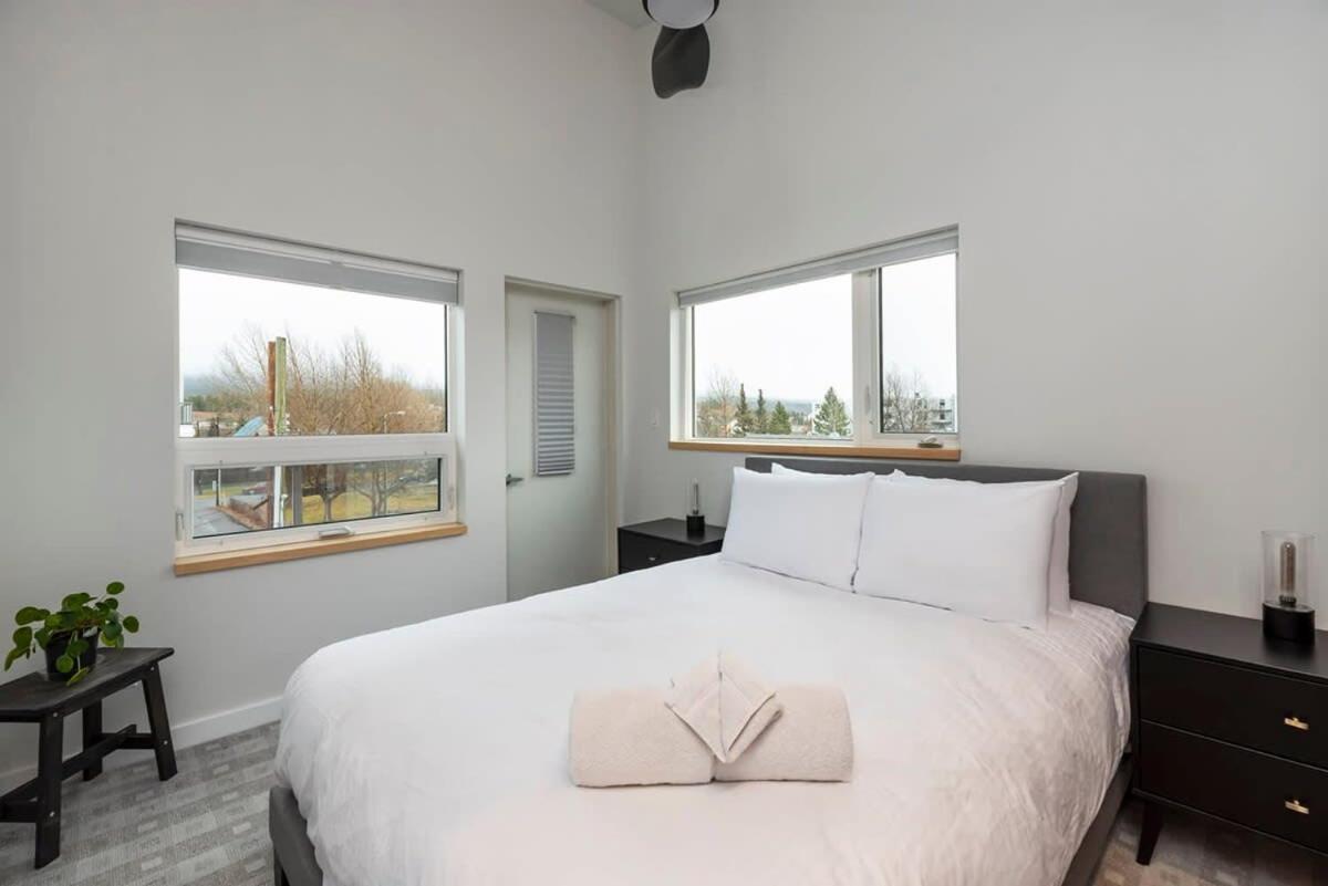 Nn - The Flame - Downtown 1-Bed 2-Bath Villa Whitehorse Exterior foto